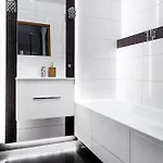 Househost Apartment: Jozefa 2/10 Lejlighed